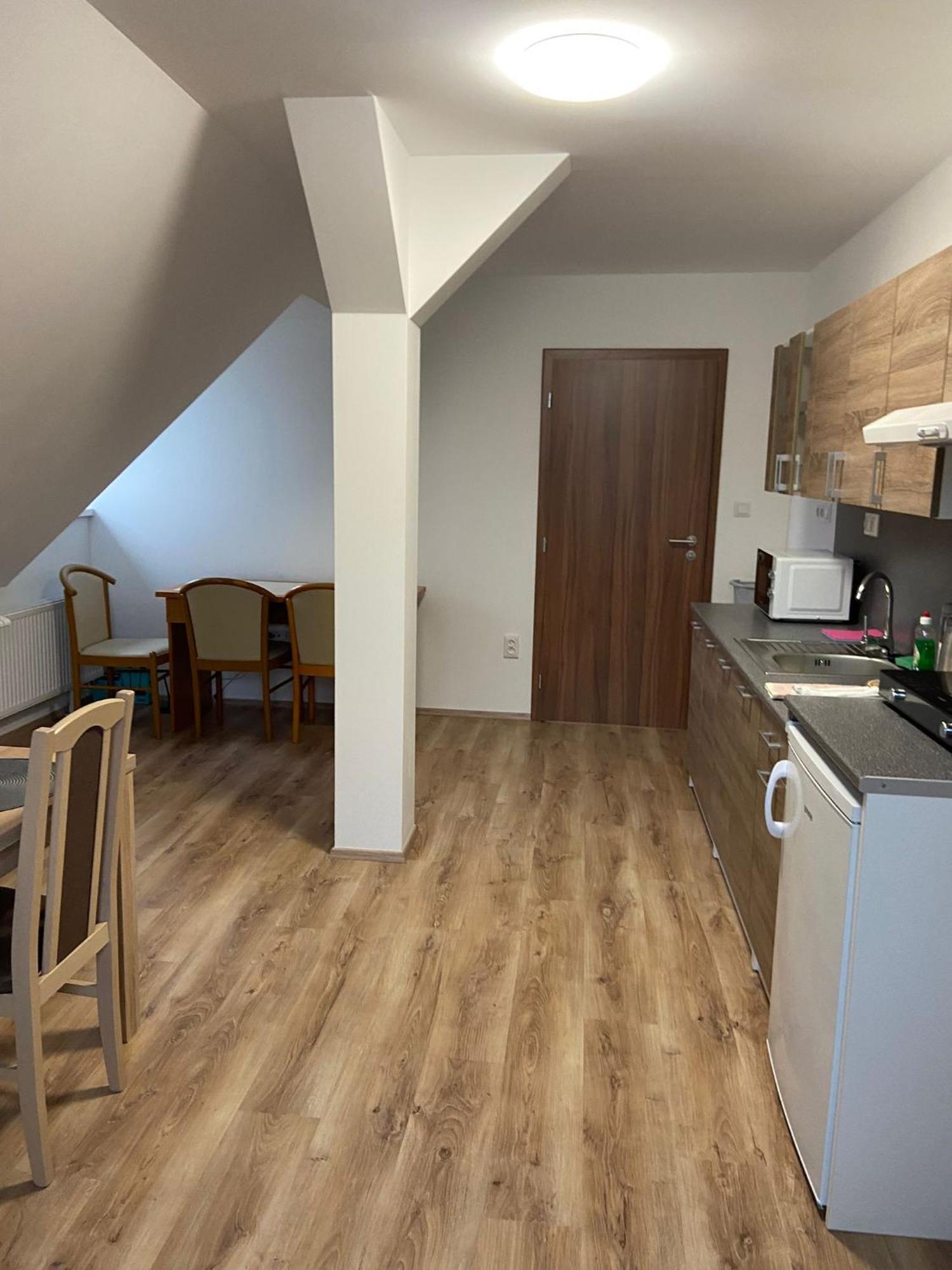 Apartament Tvm Ostrawa Zewnętrze zdjęcie
